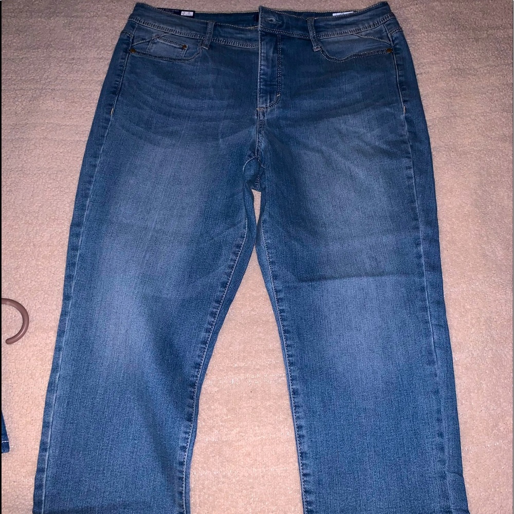 Bandolino Capri jeans